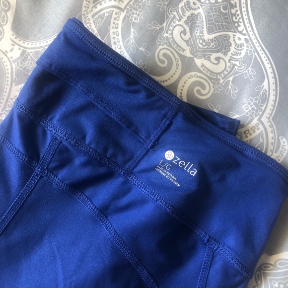 Zella Blue Capri Leggings - Picture 3 of 4